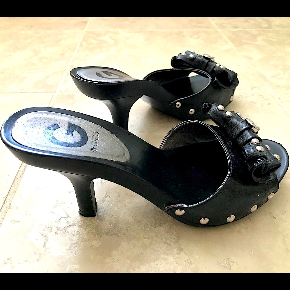 Dress Shoes Guess Brand Size 7, Look New, Man Made